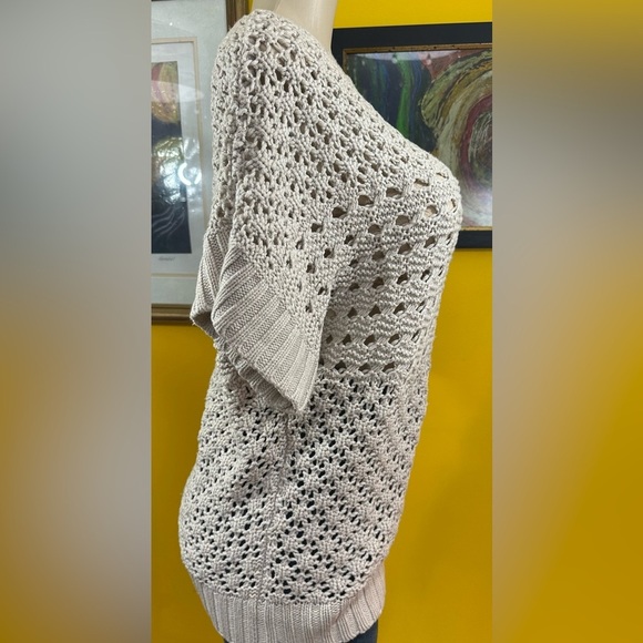 Allen B. By Allen Schwartz Women’s Tan Crochet Lace Pattern Short Sleeve Top - Picture 6 of 11